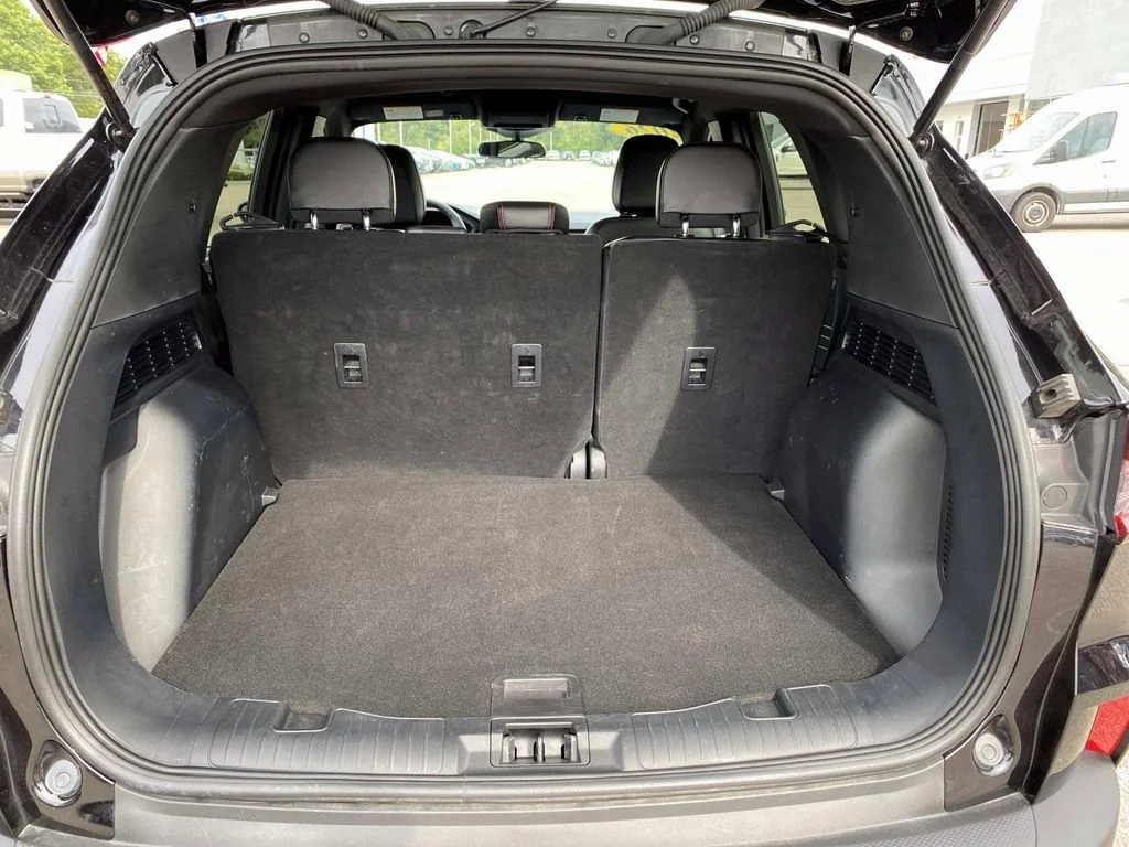 Used 2026 Black Metallic Ford ST-Line image 6