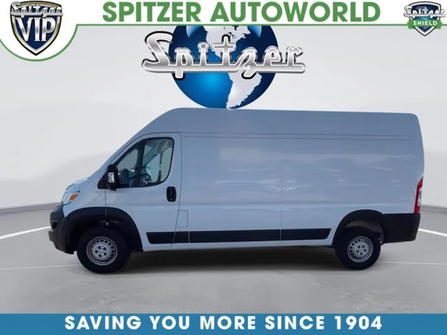 Used 2025 White Ram High Roof image 7