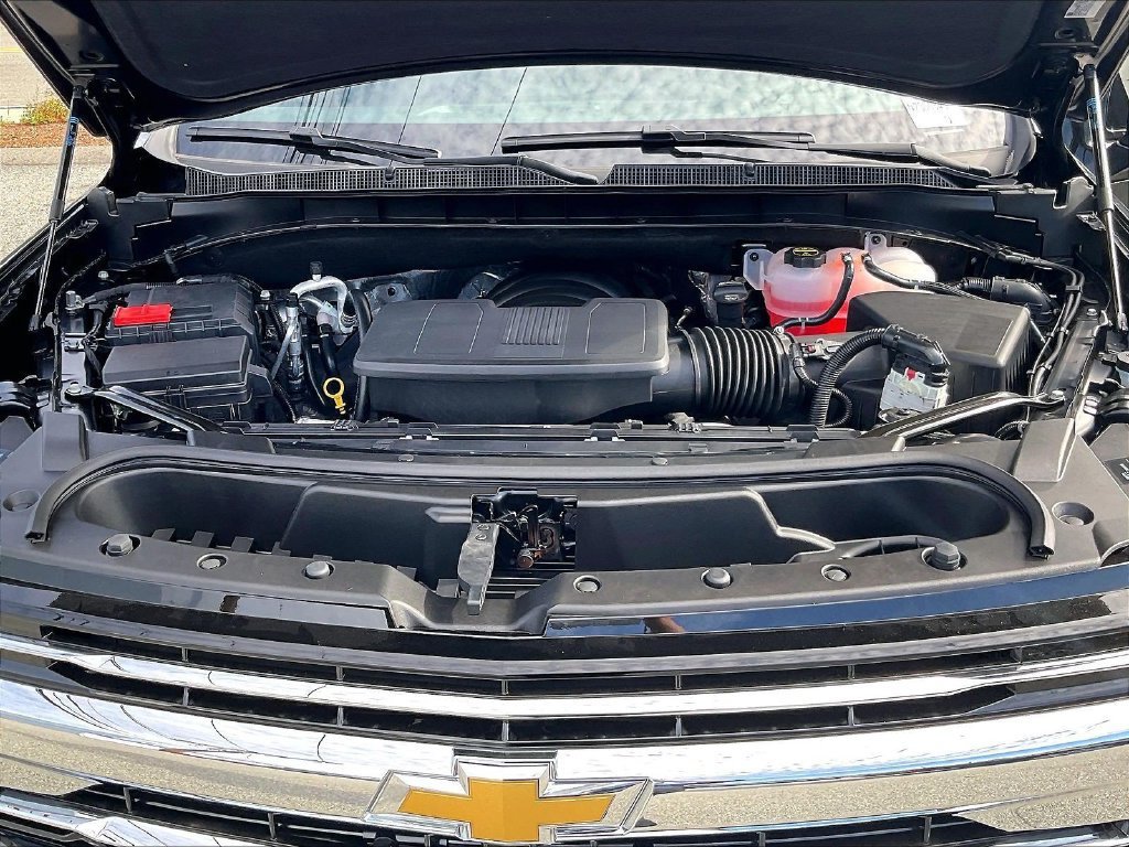 New 2026 Black Chevrolet LT image 16