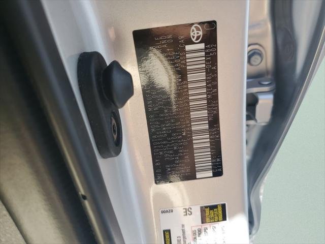 Certified Used 2025 CLASSIC SILVER METALLIC Toyota  image 23