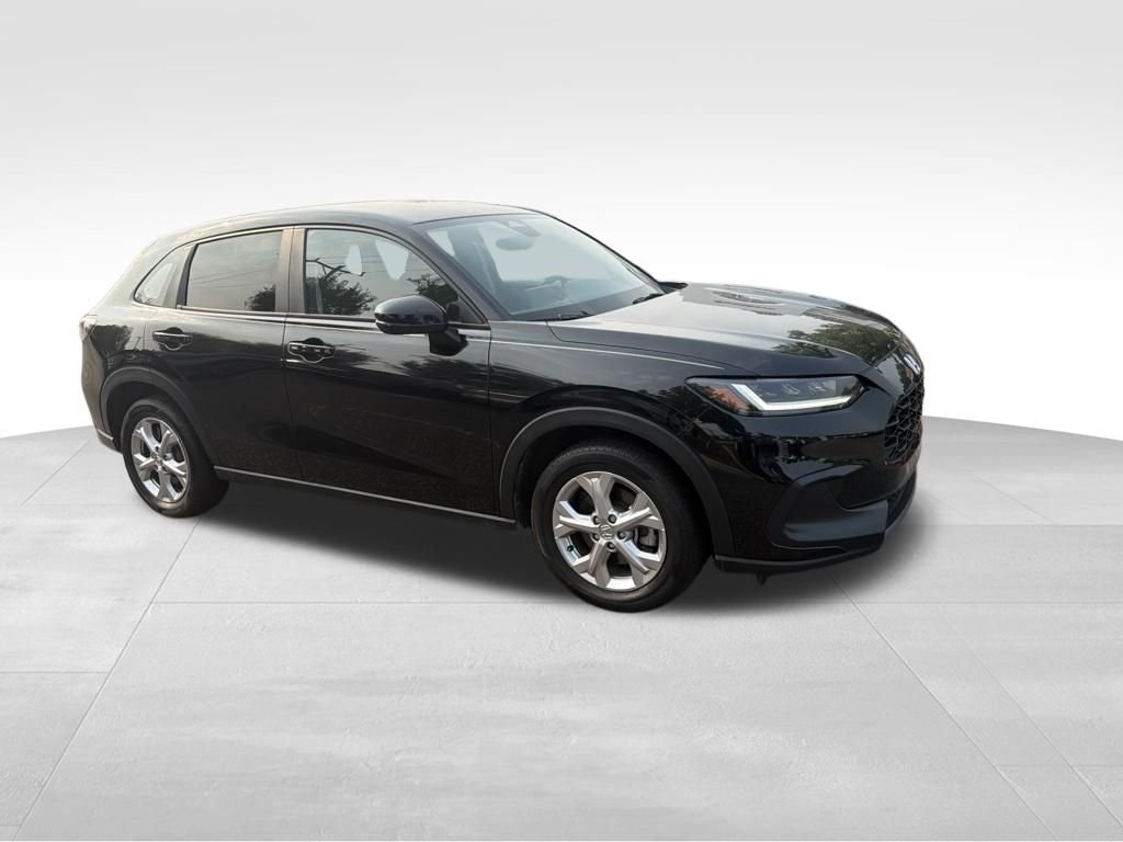 Used 2025 Black Honda LX image 4