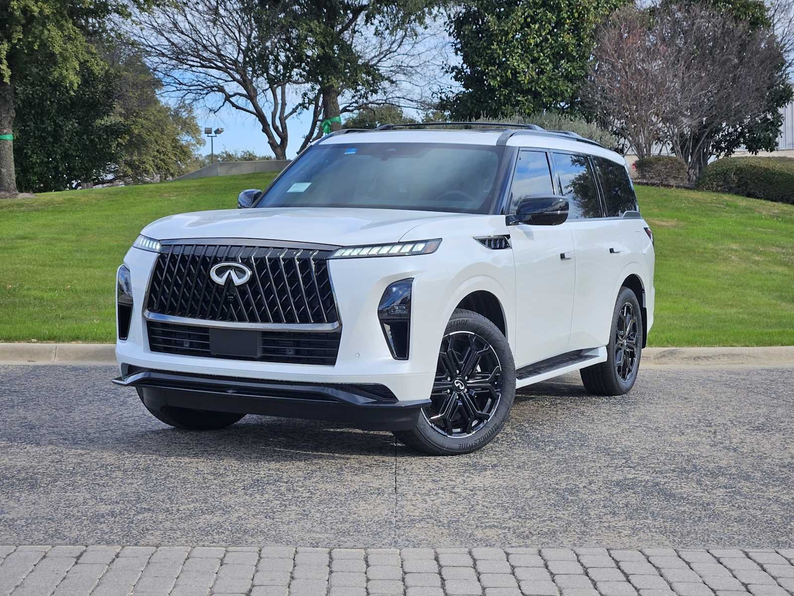 2026 INFINITI QX80