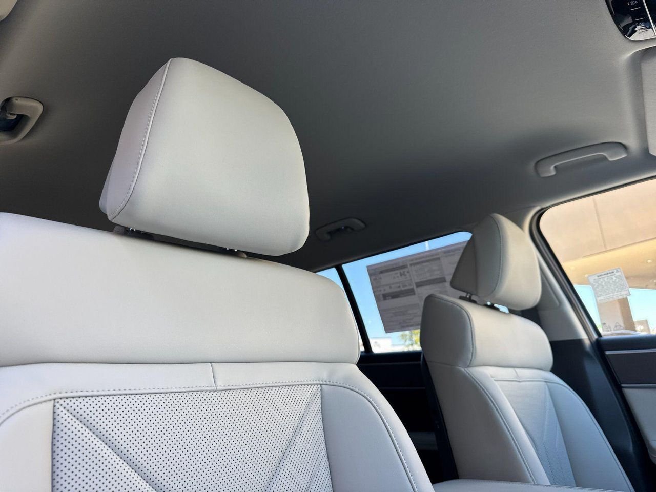 New 2026 White Hyundai SEL image 15