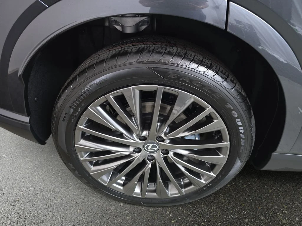 New 2026 Cloudburst Gray Lexus LUXURY image 29
