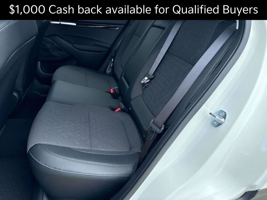 New 2026 Snow White Pearl Kia S image 7