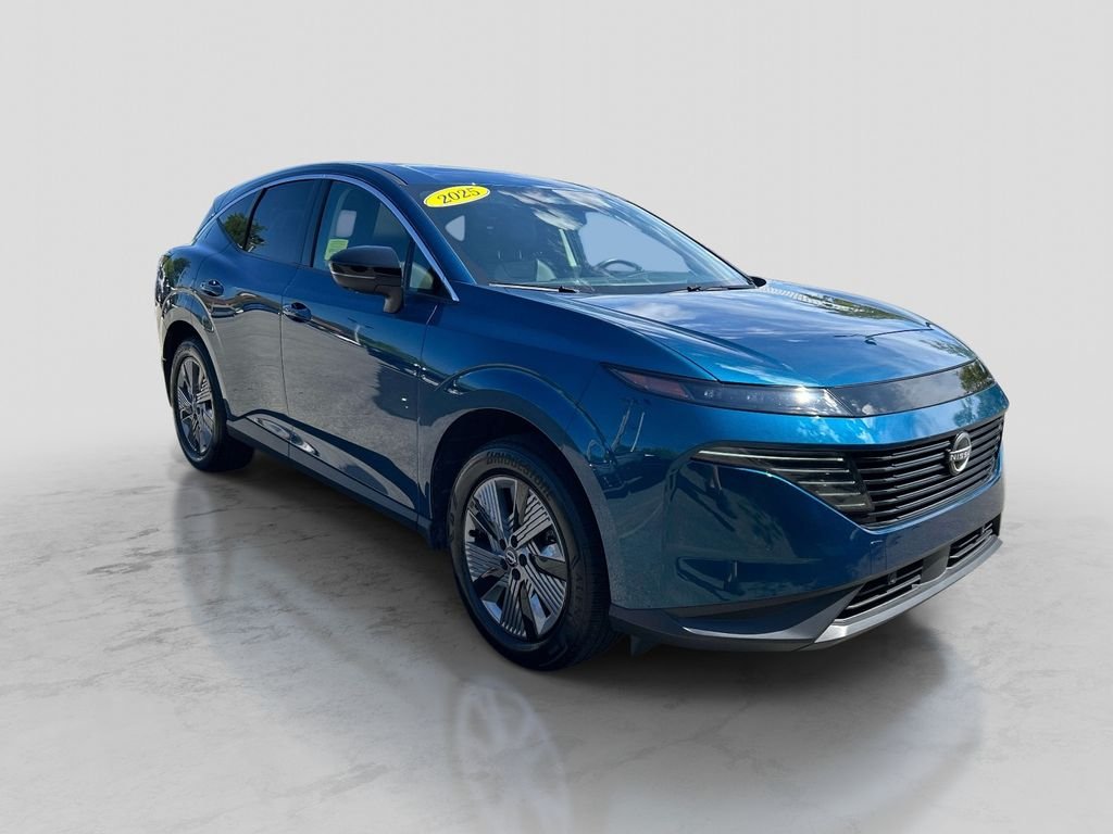 Used 2025 Blue Nissan SL image 7