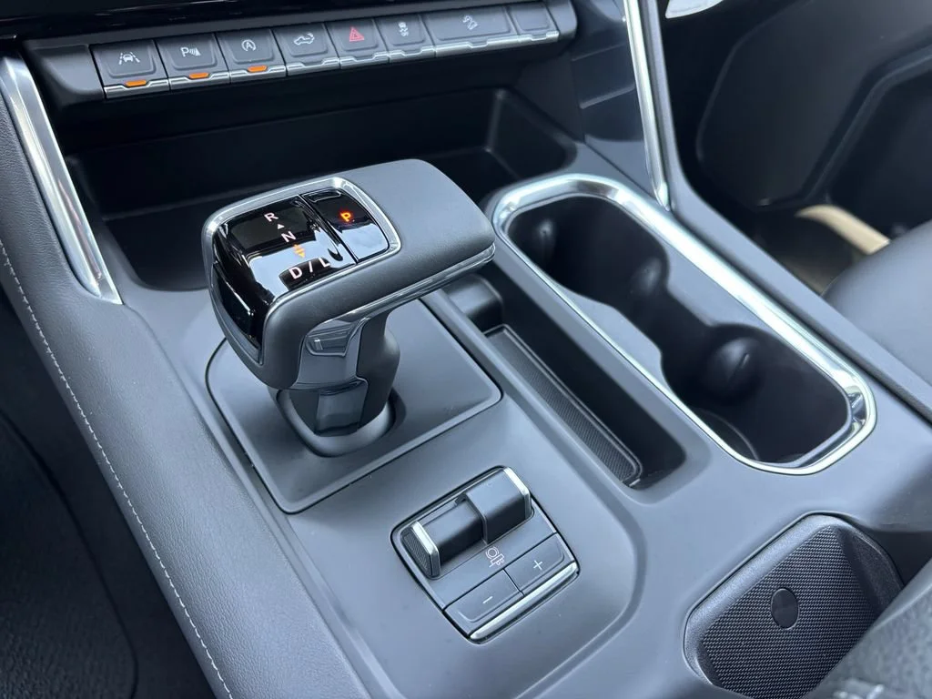 New 2026 Glacier White Tricoat GMC Denali image 26