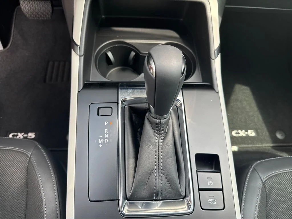 New 2026 Red Crystal Mazda 2.5 S Select image 19