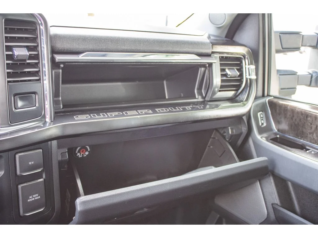 Used 2023 Oxford White Ford LARIAT image 57