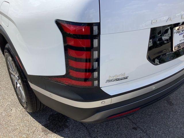 New 2026 White Pearl Hyundai SEL Premium image 44