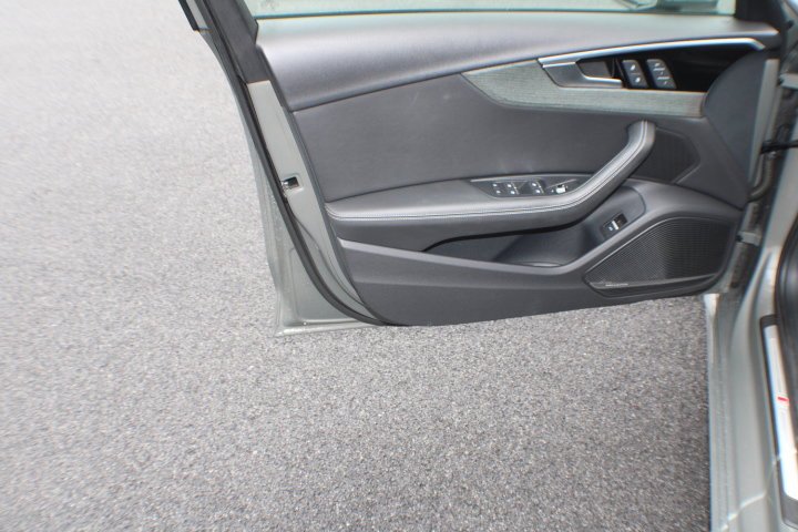 2023 Audi A4 Premium Plus - Photo 6