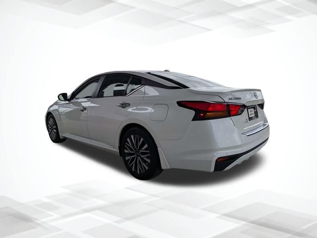 Used 2023 White Nissan 2.5 SV image 6
