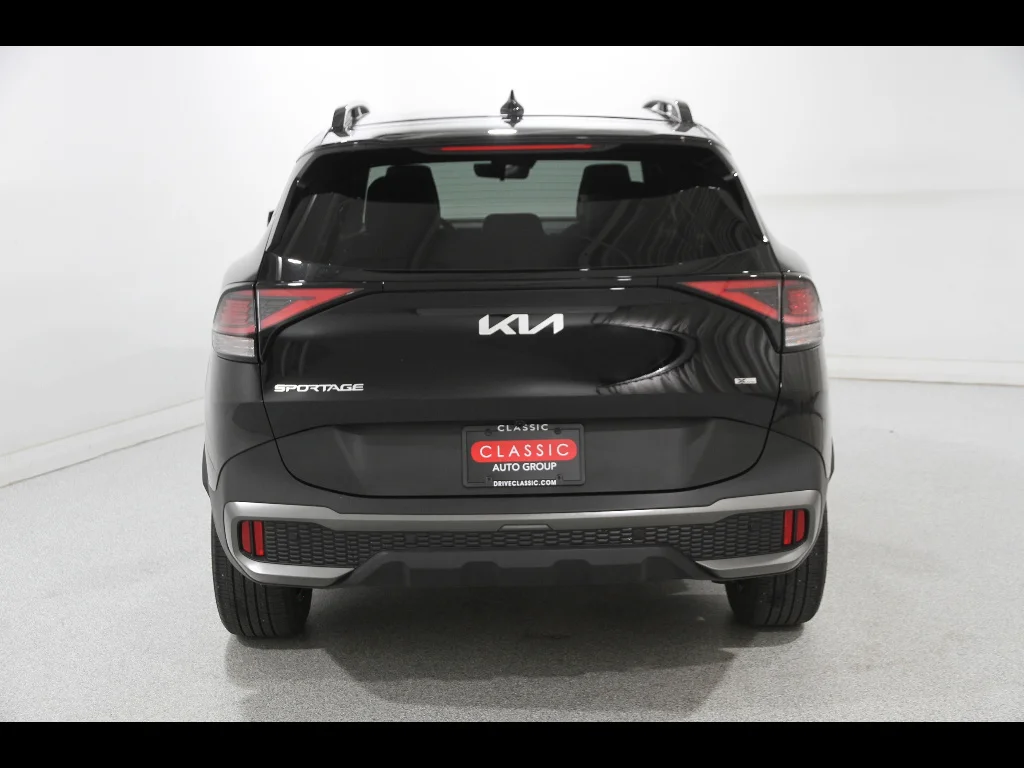 Used 2024 Black Kia X-Line image 20