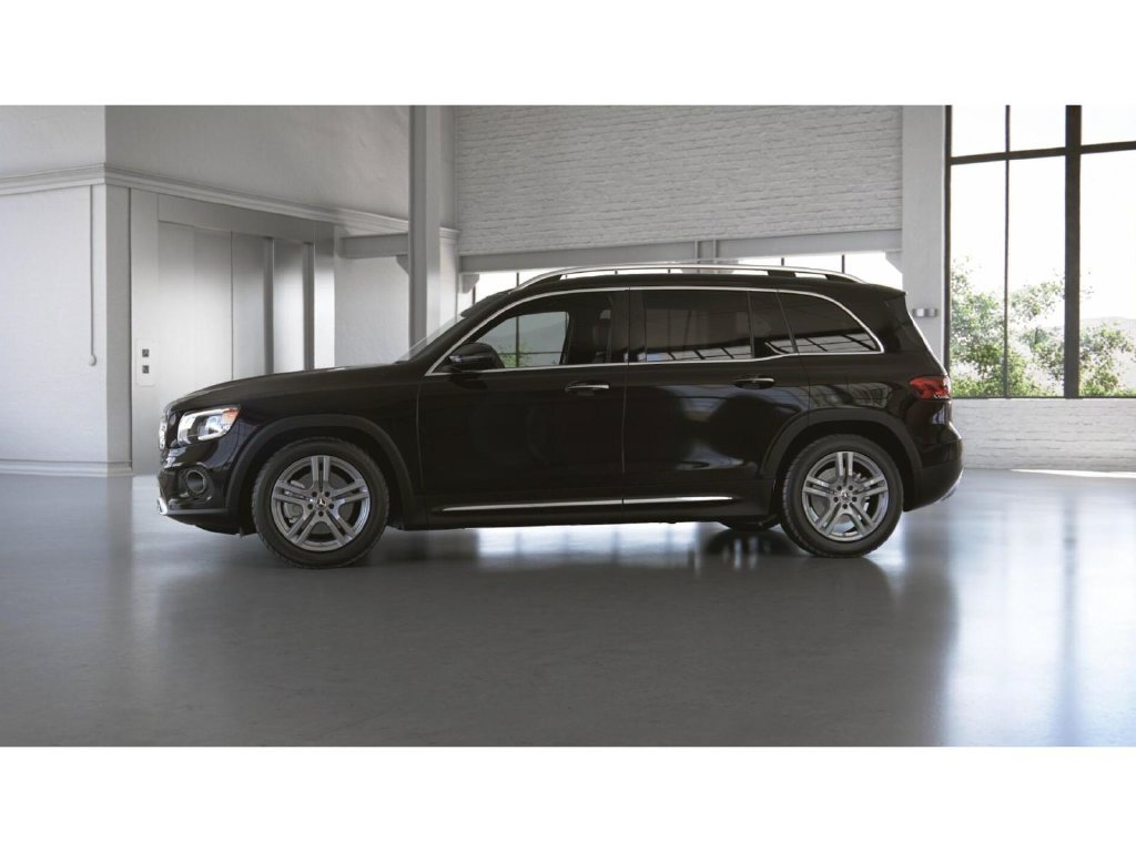 Certified Used 2023 Night Black Mercedes-Benz GLB 250 4MATIC® image 36