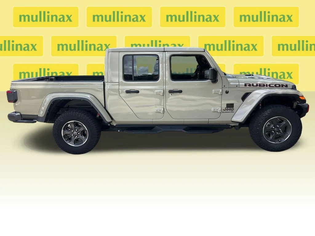Used 2022 Beige Jeep Rubicon image 2