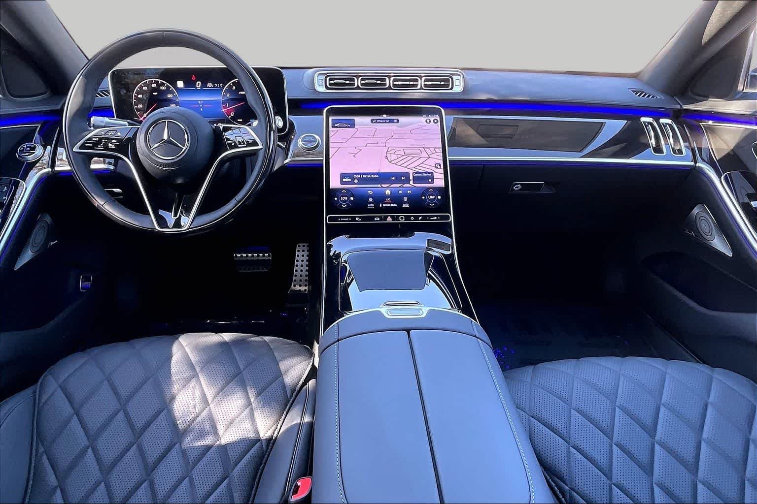New 2026 MANUFAKTUR Moonlight White Magno Mercedes-Benz S 500 image 7
