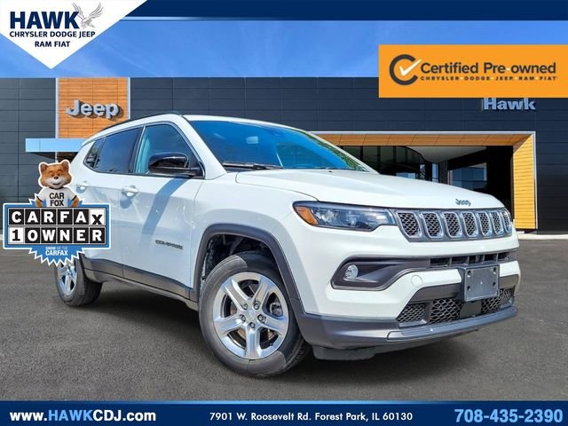 Used 2024 White Jeep Latitude image 1