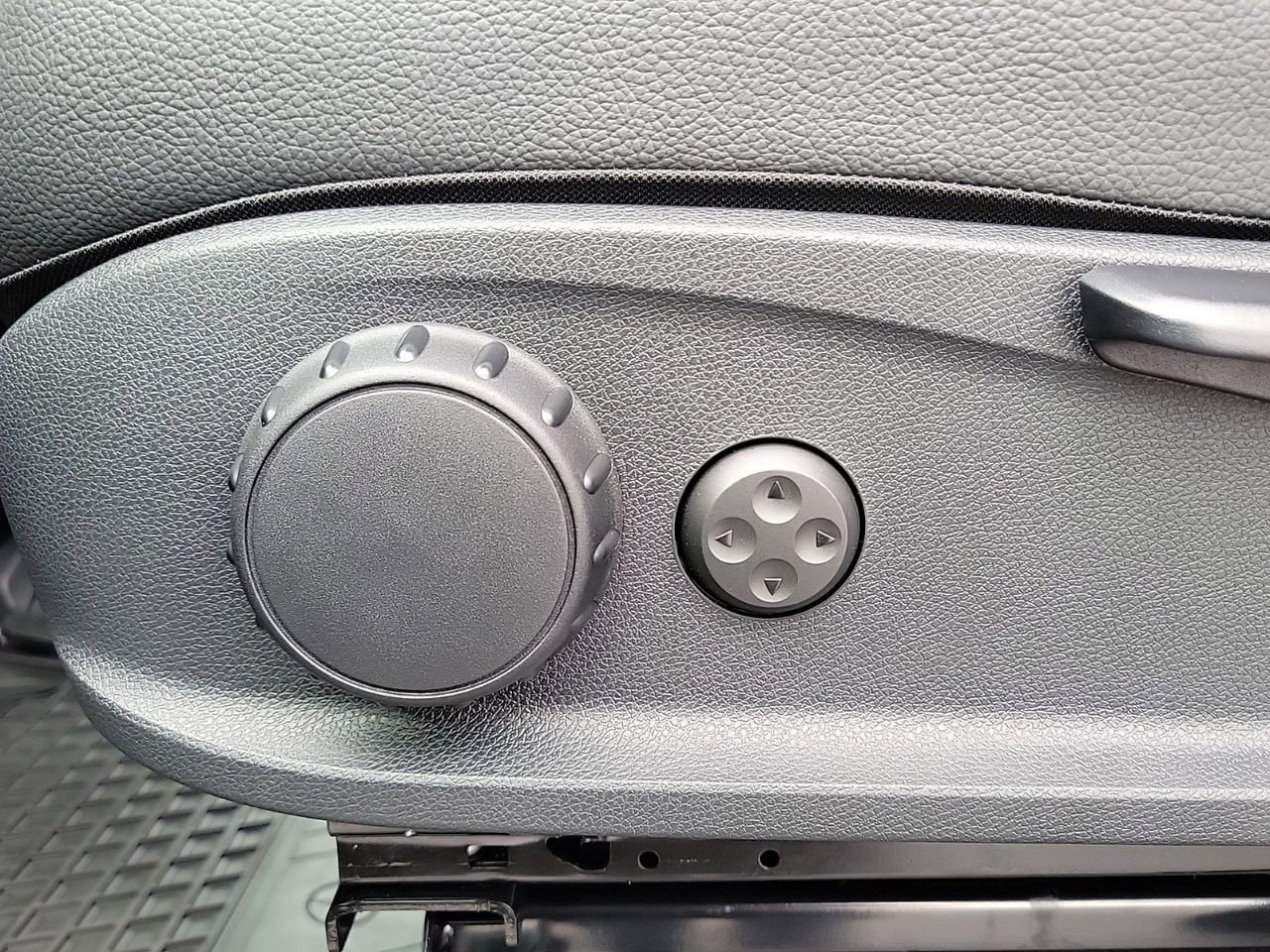 2025 Mercedes-Benz Sprinter Cargo Van Base - Photo 14