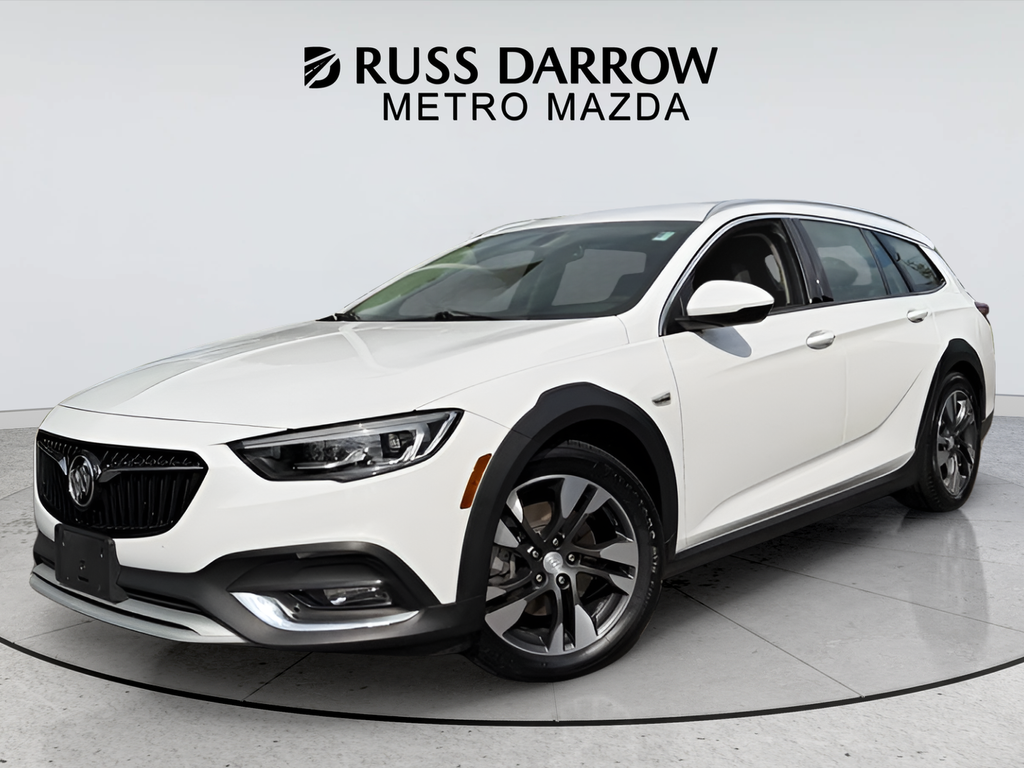 2018 Buick Regal Essence AWD's photo