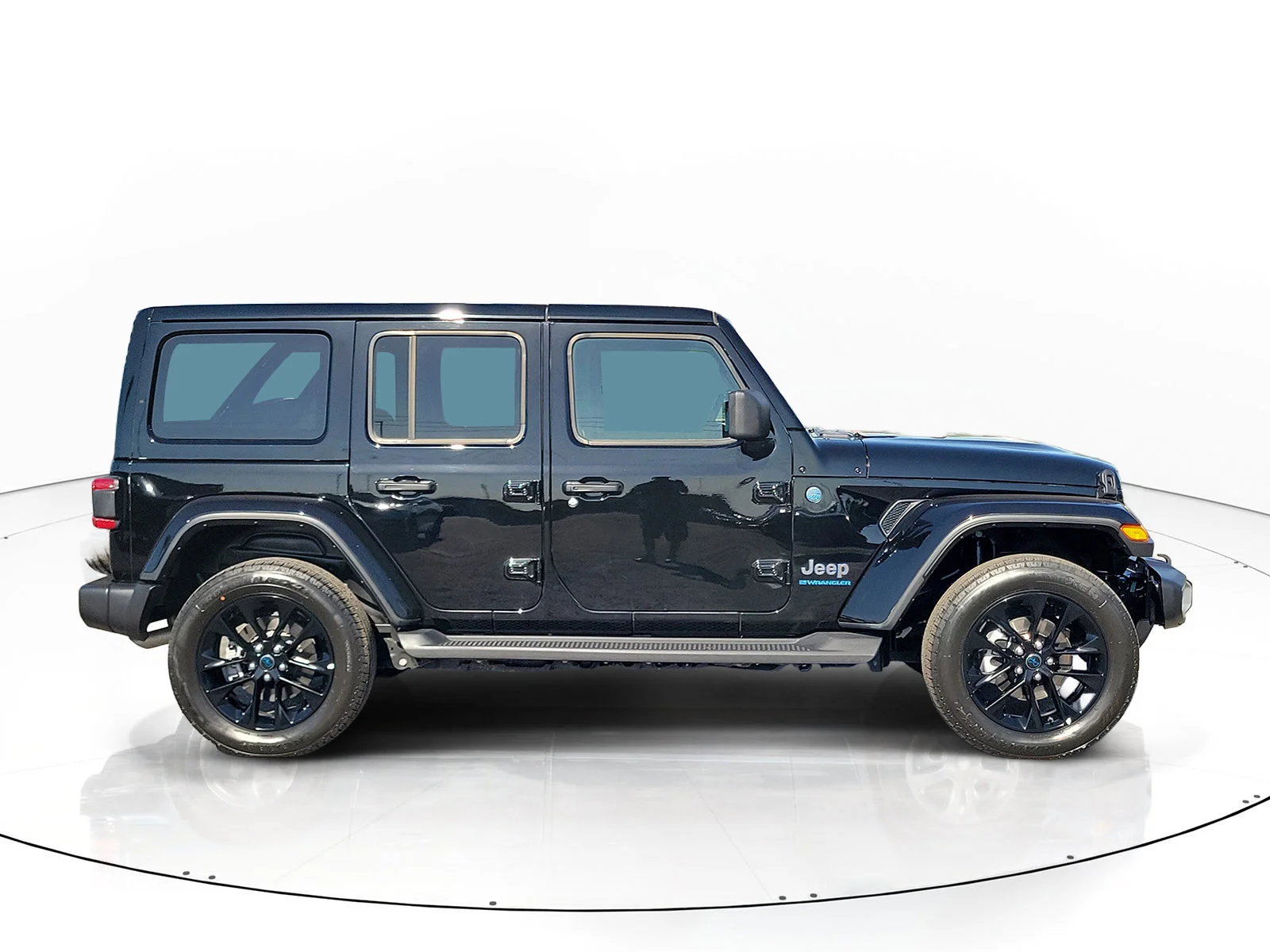 Certified Used 2025 Black Jeep Sahara 4xe image 2
