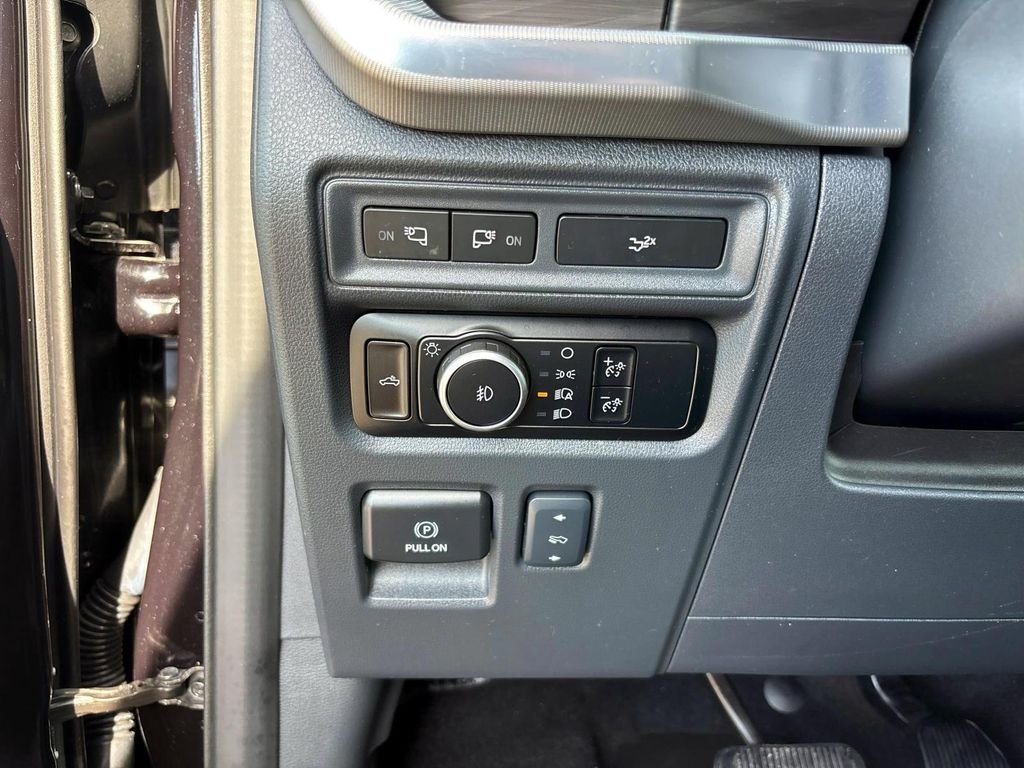 Used 2024 Black Ford Lariat image 18