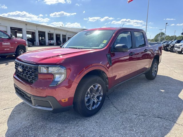 Used 2025 Red Ford XLT image 6