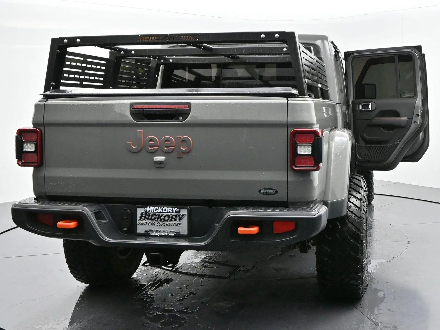 Used 2021 Sting-Gray Clearcoat Jeep Mojave image 44