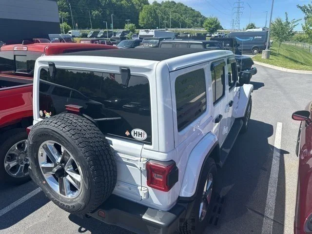 Used 2021 White Jeep Unlimited Sahara image 24