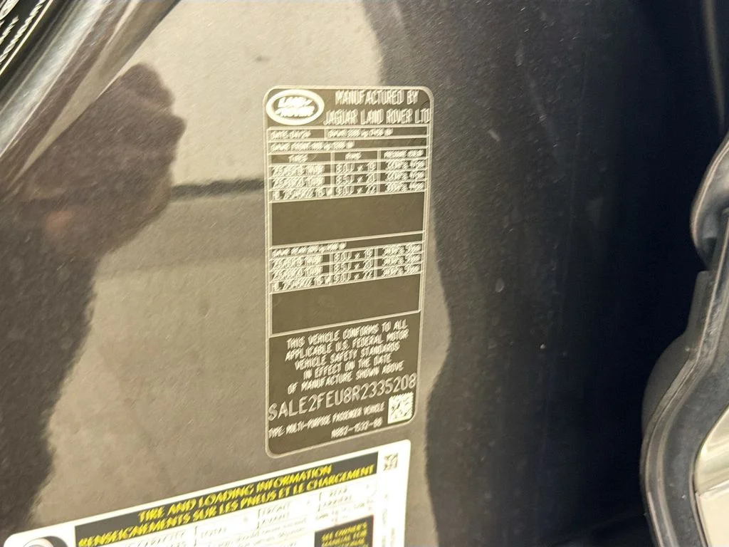 Certified Used 2024  Land Rover X-Dynamic SE image 36