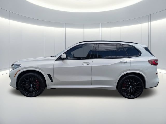 Used 2022 White BMW M50i image 3