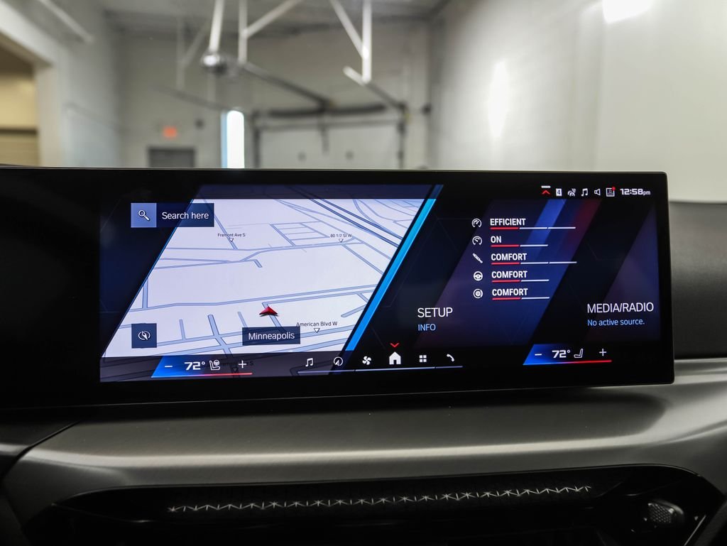 New 2026 Frozen Pure Grey Metallic BMW Base image 16