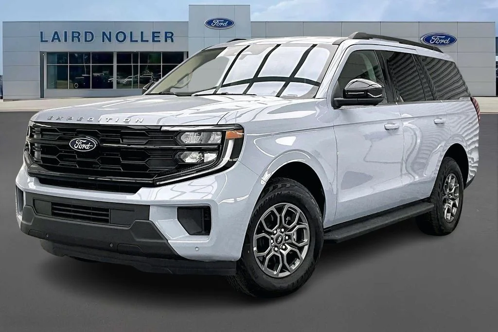 2025 Ford Expedition Active 4x4's photo
