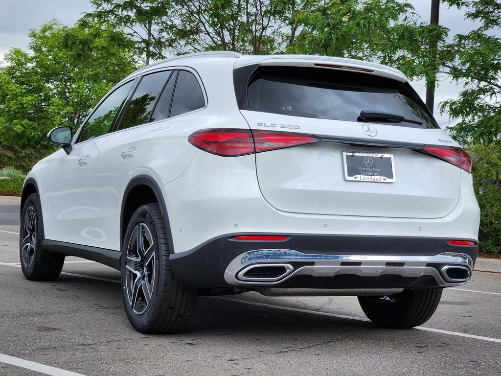 New 2026 Polar White Mercedes-Benz GLC300 4MATIC® image 6