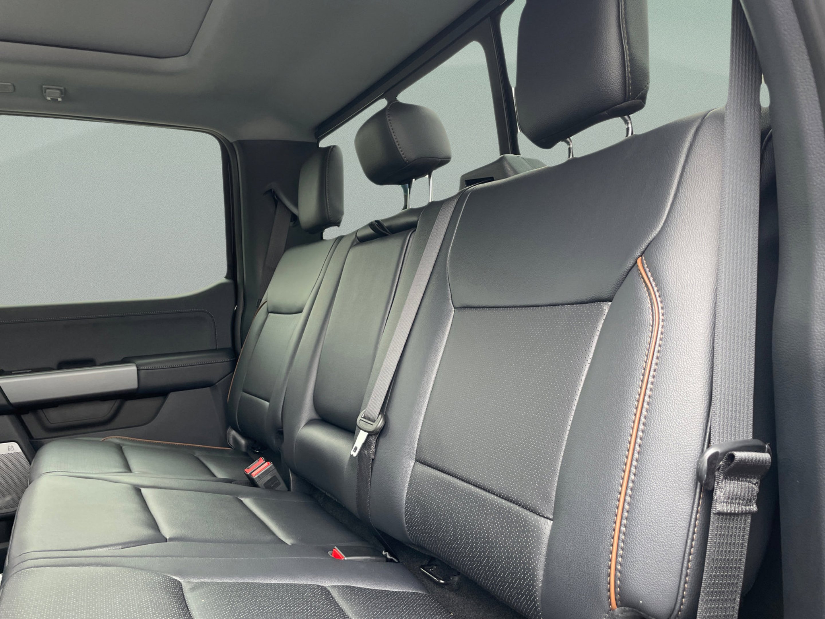 2026 Ford F-350 Super Duty Lariat - Photo 10