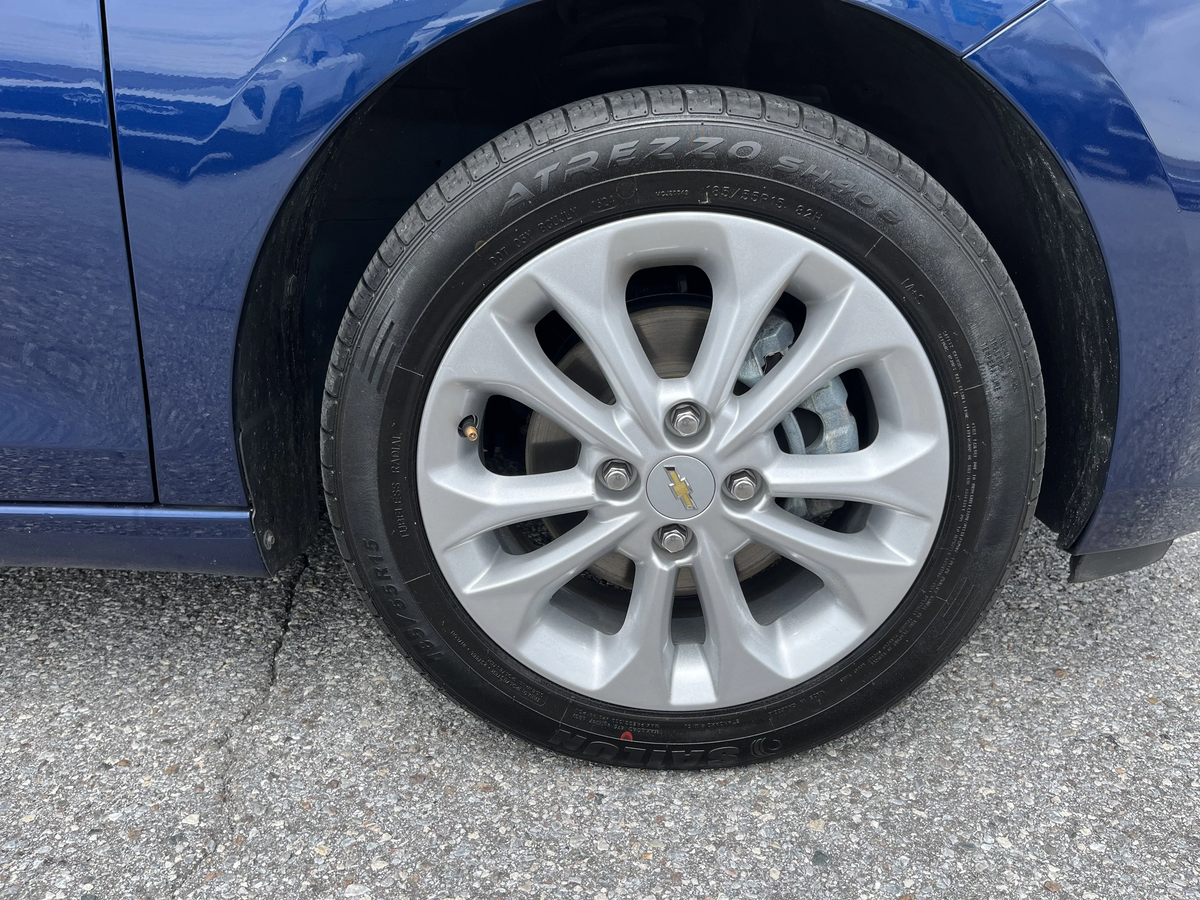 Used 2022 Blue Glow Chevrolet 1LT image 12