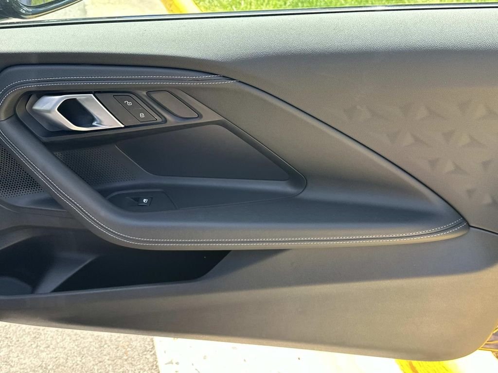 2025 BMW 2 Series 230i - Photo 10
