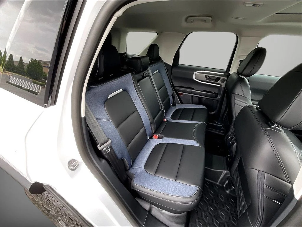 New 2026 Oxford White Ford Outer Banks® image 8
