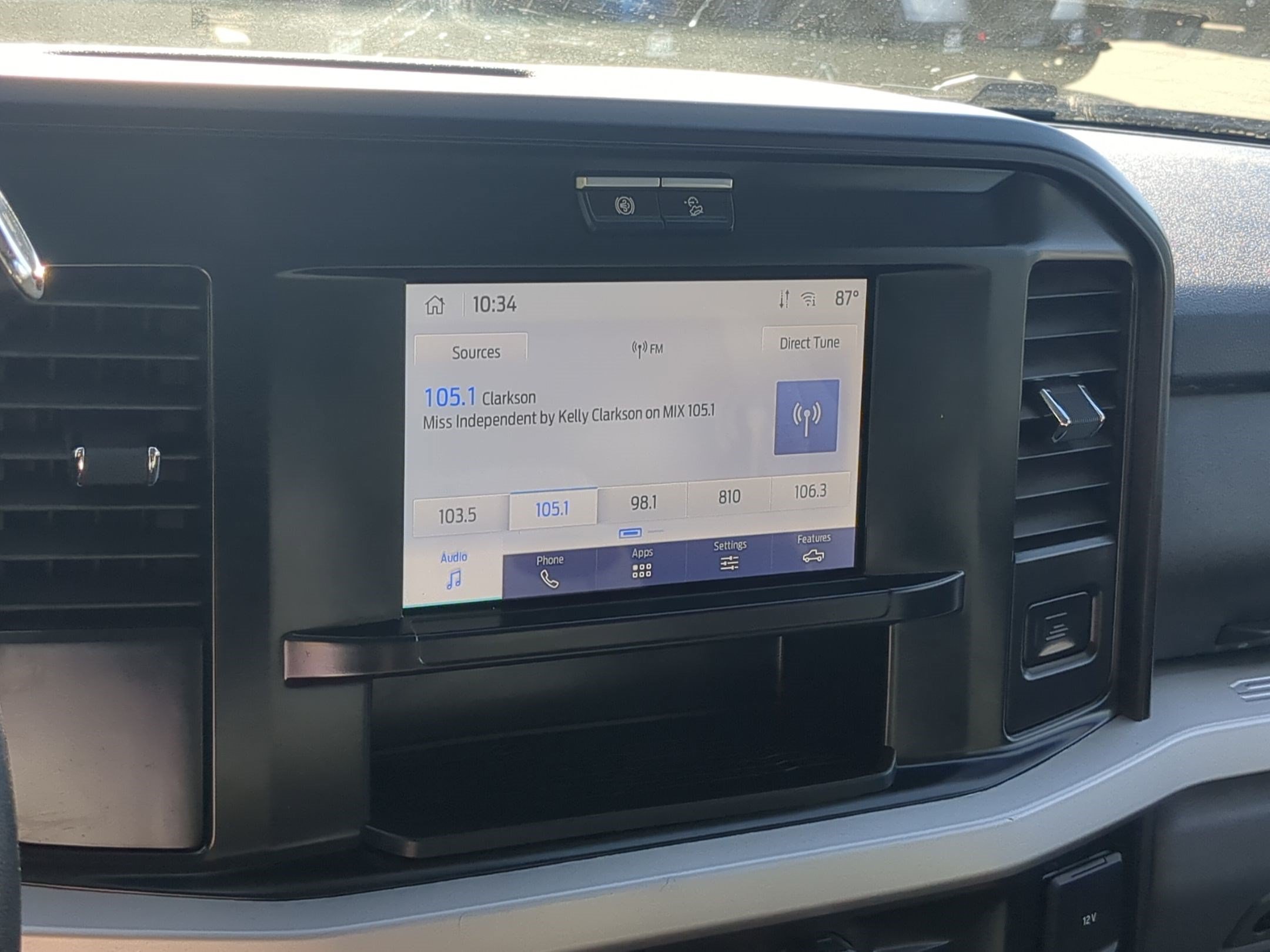 Used 2025 Oxford White Ford XLT image 22