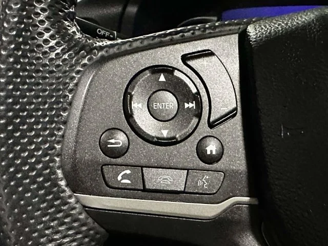 Certified Used 2023 Lunar Silver Metallic Honda AWD EX-L image 22
