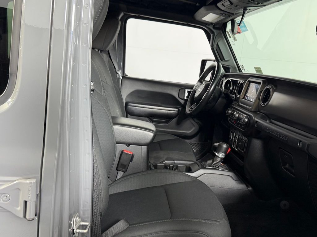 Used 2021 Gray Clearcoat Jeep Unlimited Sport S image 27