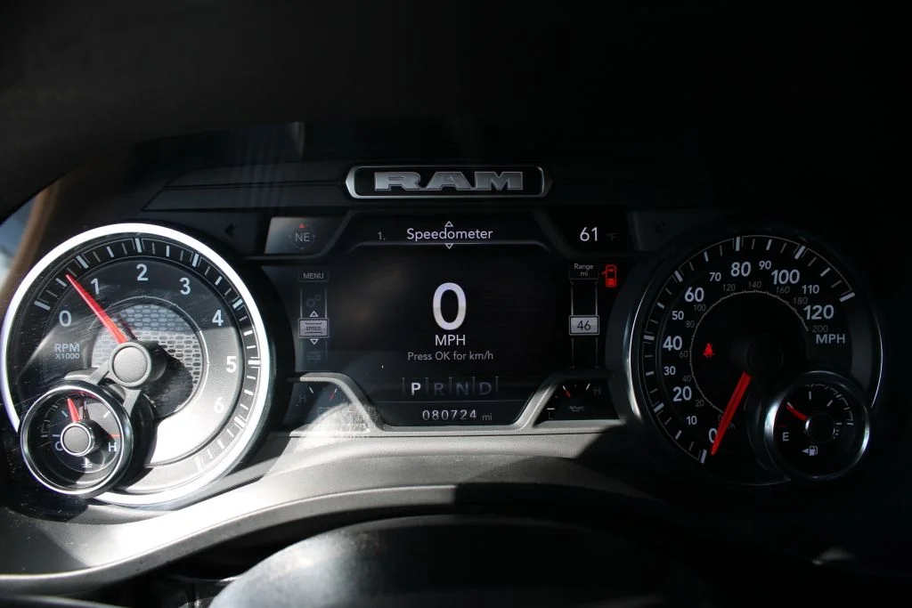 Used 2022 Silver Ram Laramie image 25