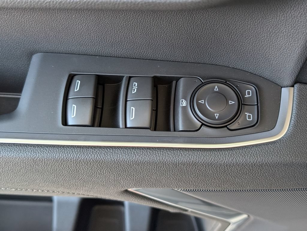 2026 Chevrolet Silverado 1500 RST - Photo 13