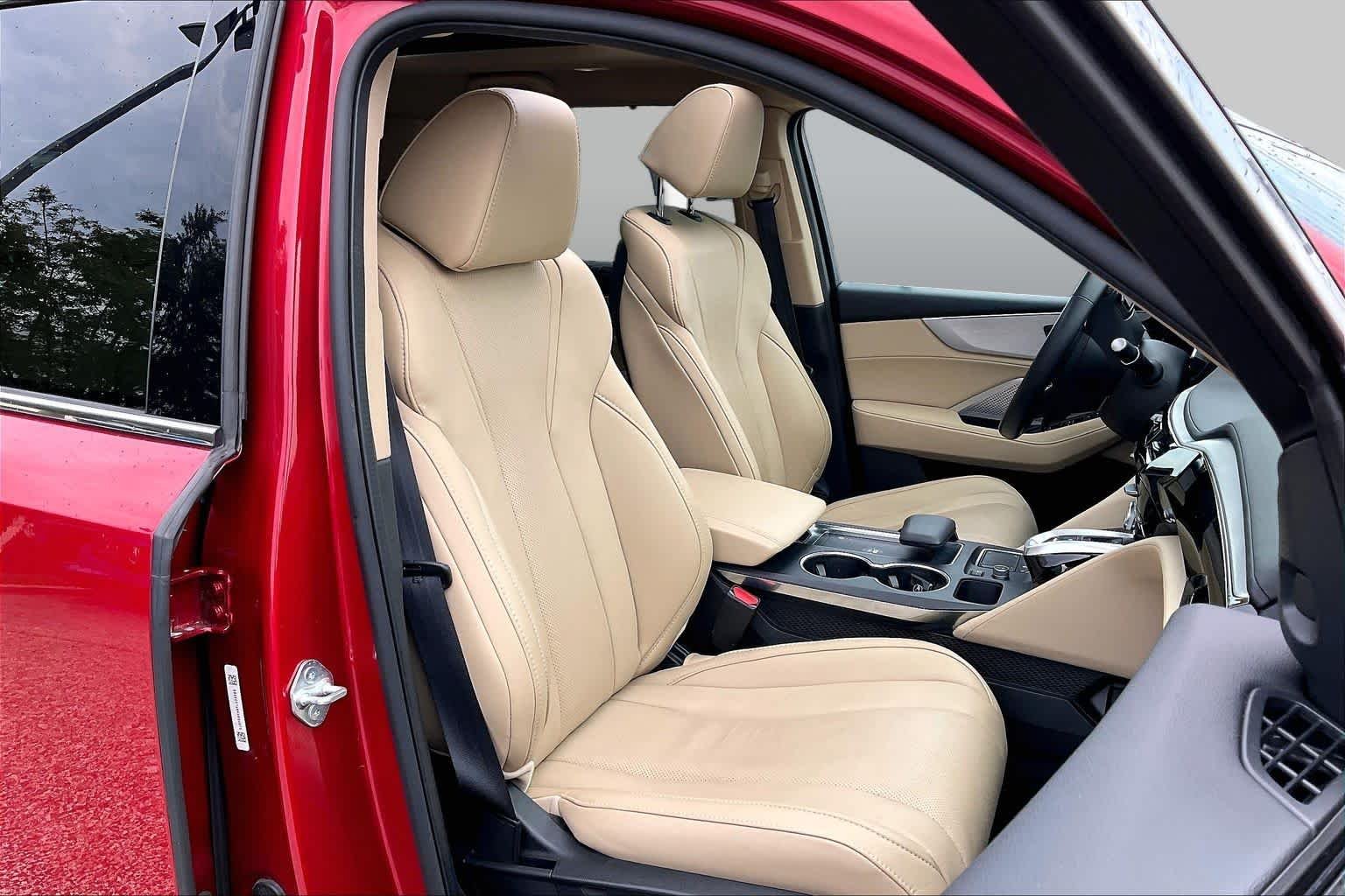 Used 2023 RED Acura w/Technology Package image 8