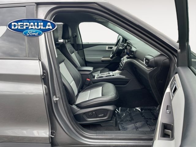 Used 2023 Gray Ford XLT image 19