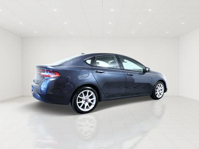 Used 2013 Gray Dodge SXT image 6