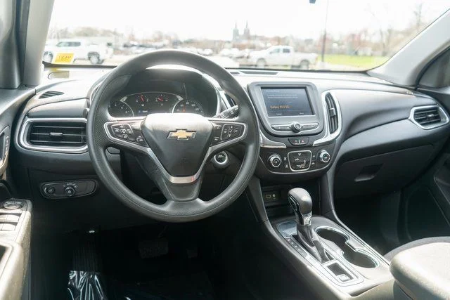 Used 2023 White Chevrolet LT image 13