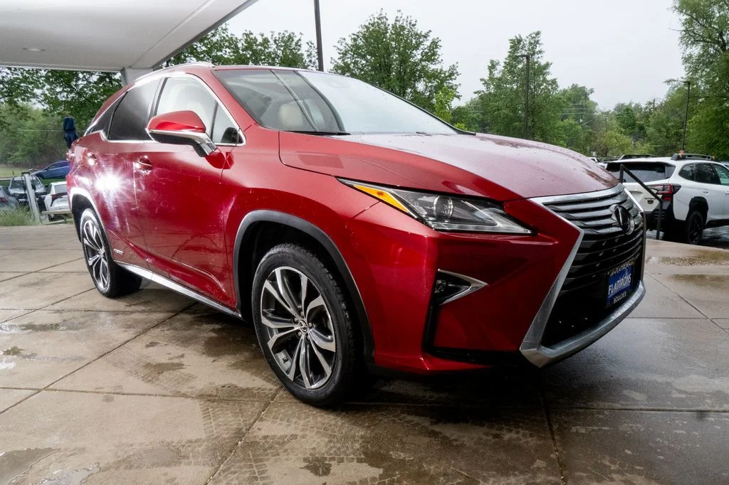 Used 2019 Red Lexus 450h image 2