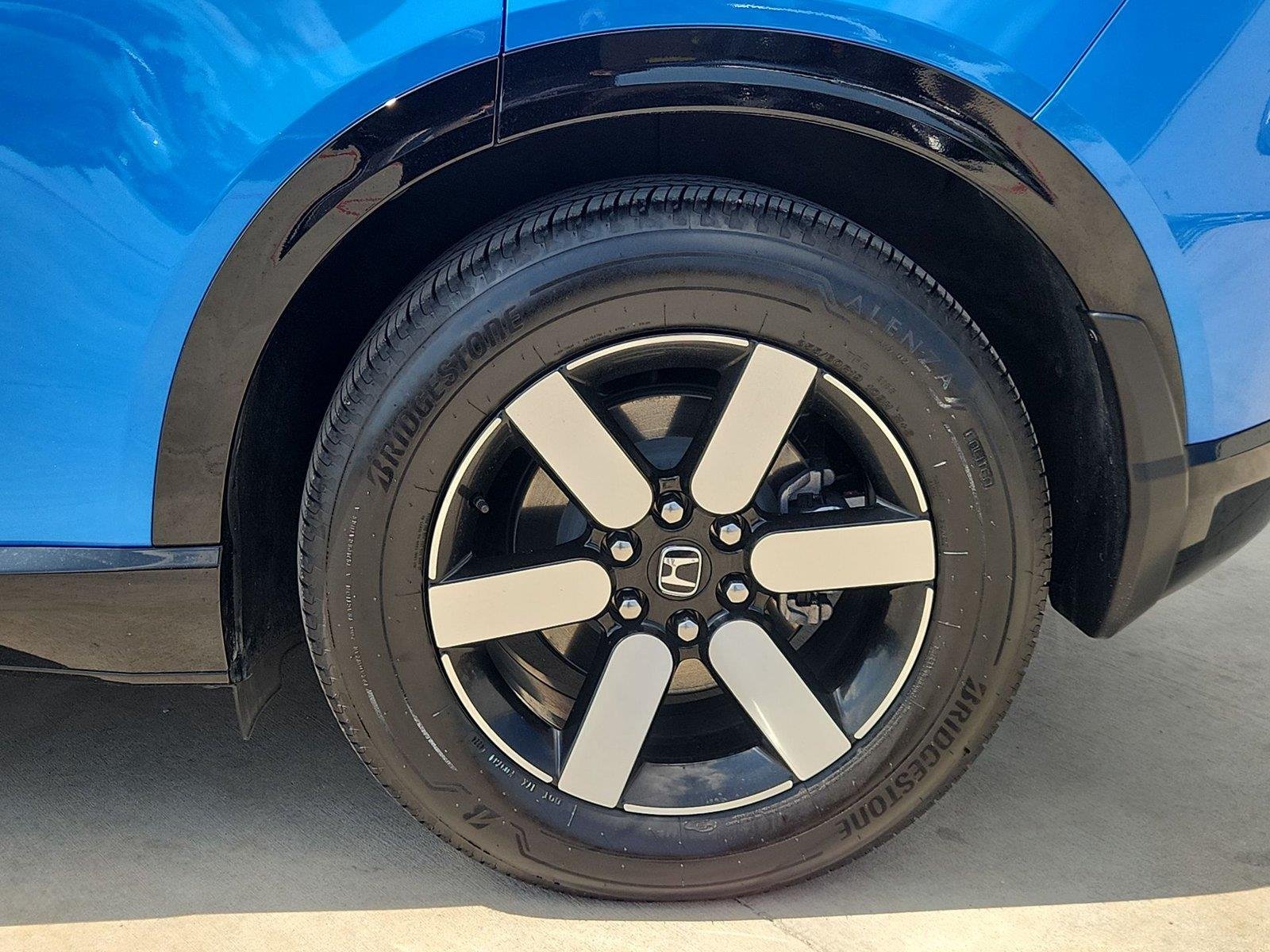 2024 Honda Prologue photo 33 of 34
