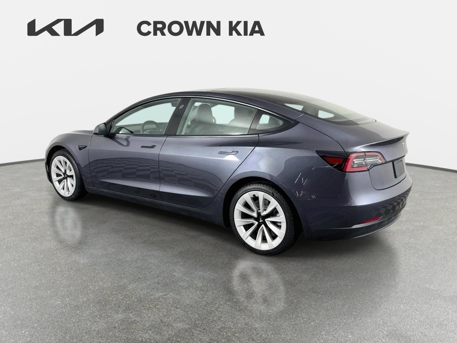Used 2022 Gray Tesla Base image 7
