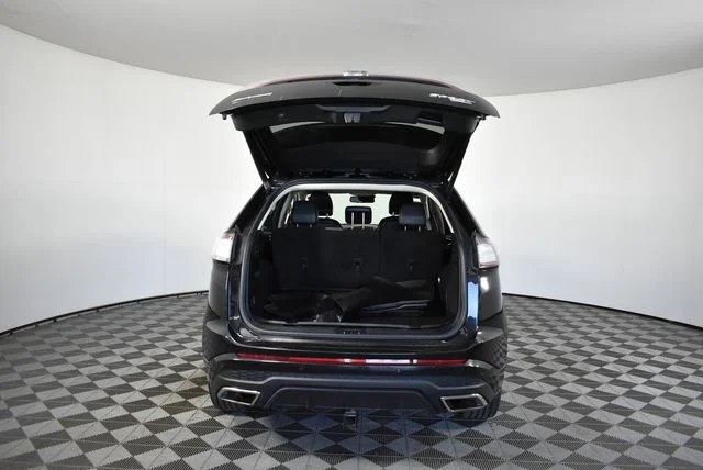 Used 2016 Black Ford Sport image 21